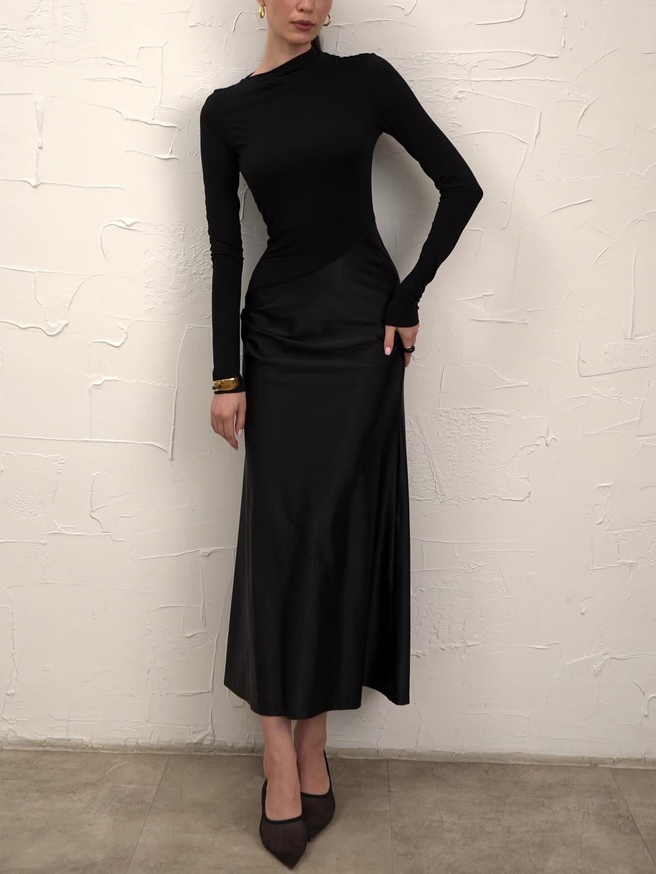 Elegant Asymmetrical Neckline Fitted Maxi Dress