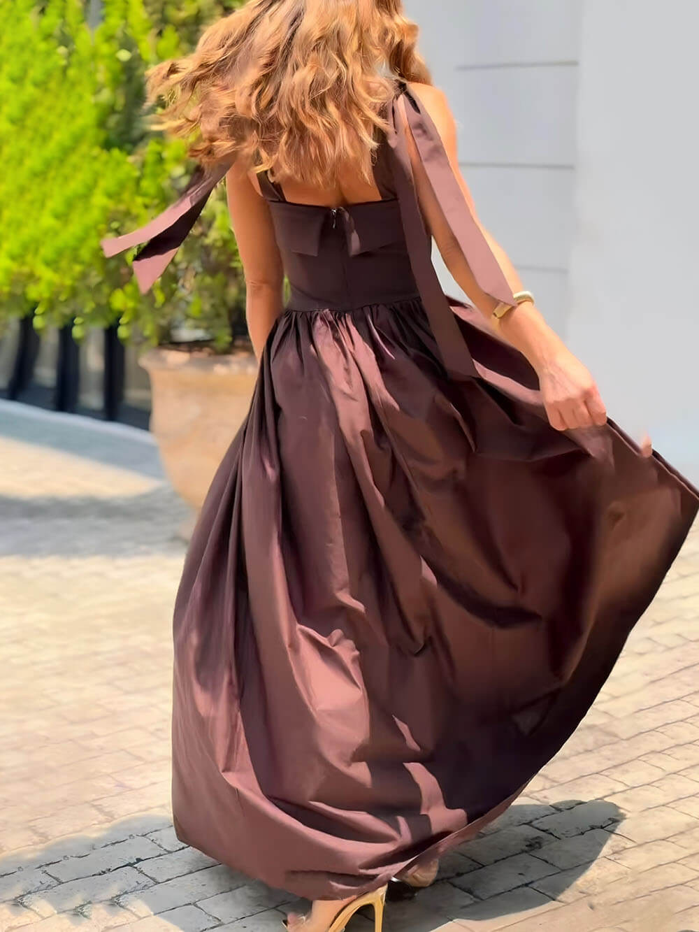 Elegant Bow Ruched Backless Maxi Dress