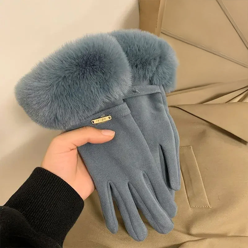 Chic Plush Cuff Winter Gloves